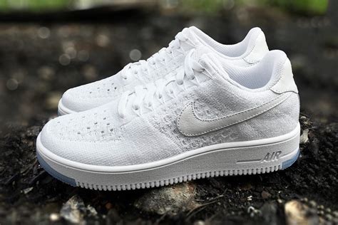 Nike Air Force 1 Flyknit shoes